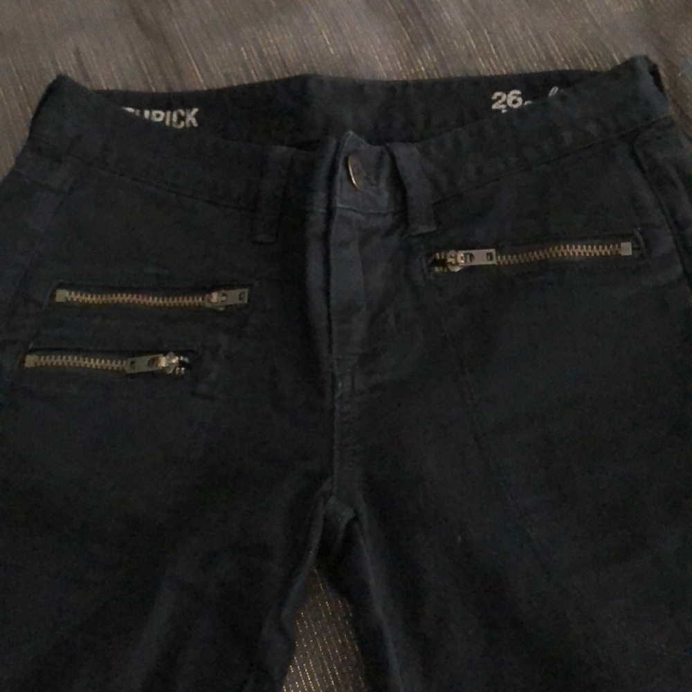 J.Crew Toothpick 26 ankle black jean/pants